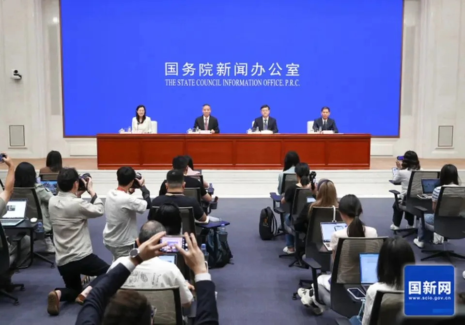 工信部划定十五五硬科技路线图：具身智能、6G、脑机接口被列入未来产业重点培育清单