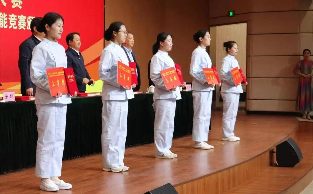 养老护理员展护理技能风采！山东省“技能兴鲁”职业技能大赛举行