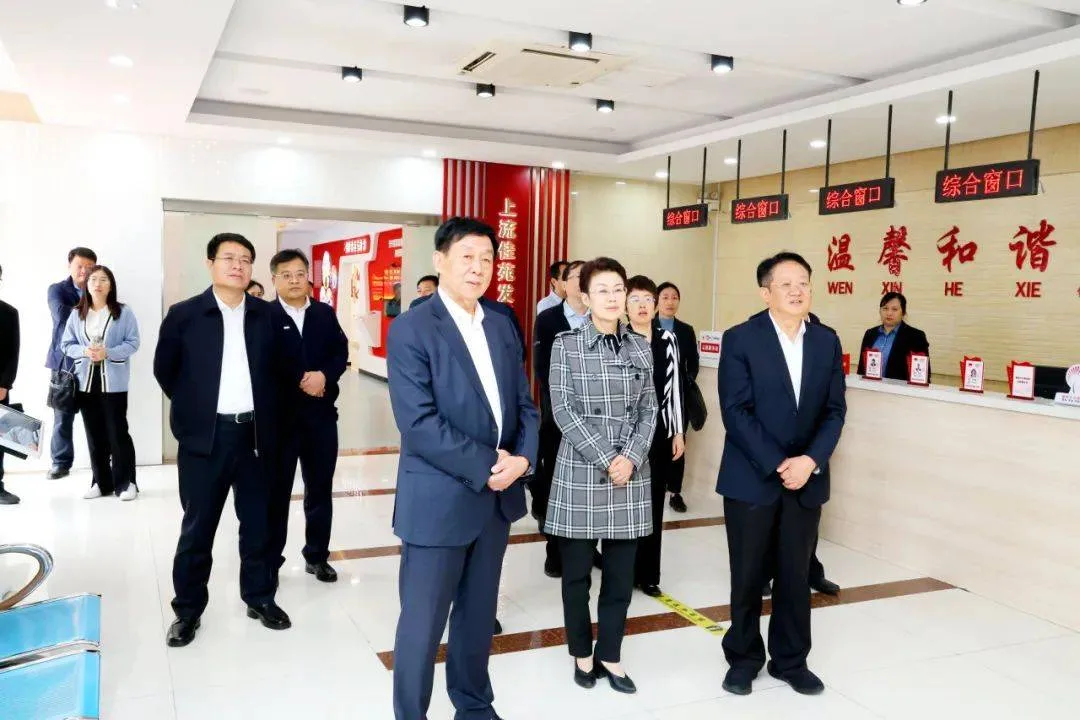 青岛养老服务工作获点赞！民政部副部长唐承沛来青调研时这样说… （山东老博会|山东养老展）
