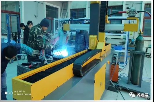 智能护理床开启养老新趋势--山东对桥智能技术有限公司携其新品邀您共赴康养盛会