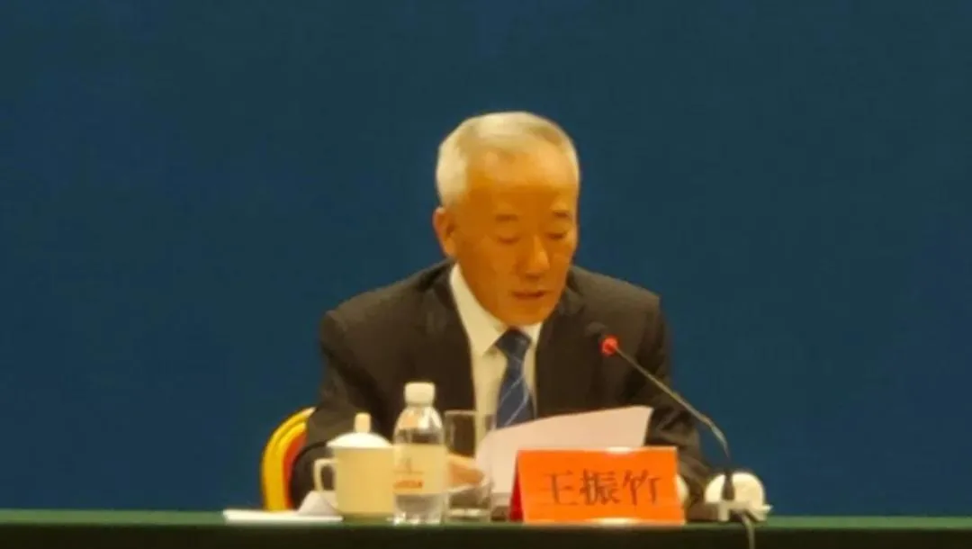 【新闻发布会全程视频】康养形象大使黄渤参与 2021中国山东(青岛)国际康养产业博览会7月开幕！